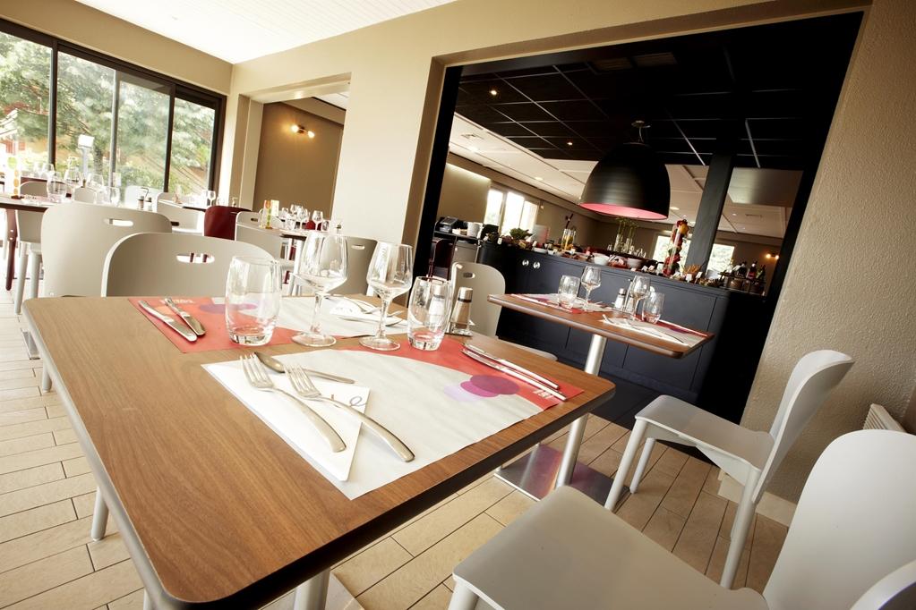 Greet Hotel Angouleme Saint-Yrieix-sur-Charente Exterior foto